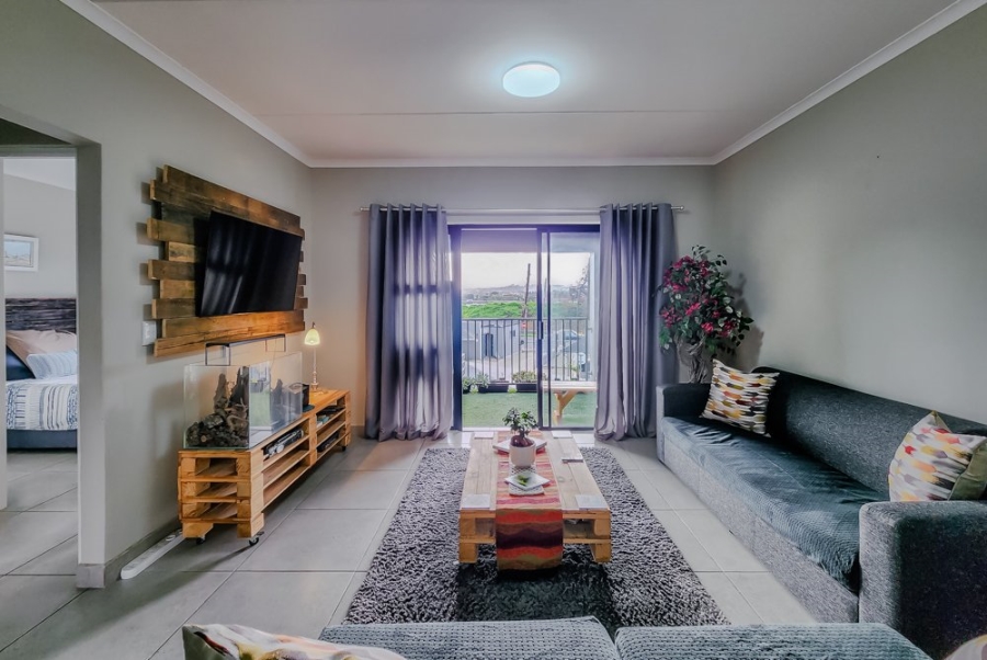 2 Bedroom Property for Sale in Protea Heights Western Cape